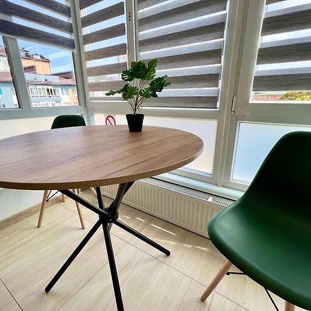 Apartment Premium In Center Ivano-Frankivsk Eksteriør billede