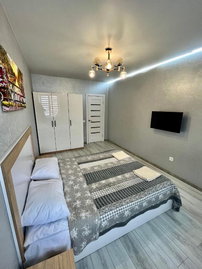 Apartment Premium In Center Ivano-Frankivsk Eksteriør billede